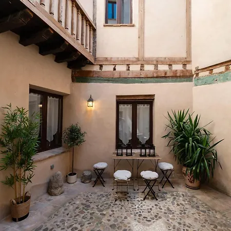 アパート Patio In The Heart Of , Pets , Family *