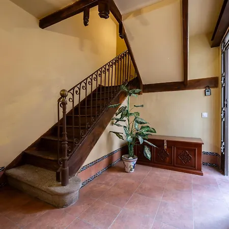 Patio In The Heart Of , Pets , Family