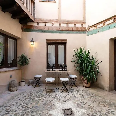 アパート Patio In The Heart Of , Pets , Family